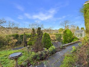 GARDENS- click for photo gallery